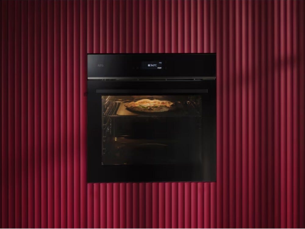 AEG NBX7P63KSB serie 7000 Forno elettrico multifunzione cm. 60, 72 litri, pulizia pirolitica, pizza expert, display touch, Wifi, classe A++, nero