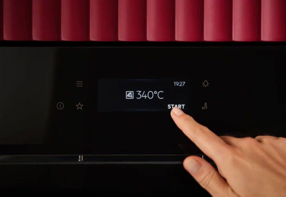 AEG NBX7P63KSB serie 7000 Forno elettrico multifunzione cm. 60, 72 litri, pulizia pirolitica, pizza expert, display touch, Wifi, classe A++, nero