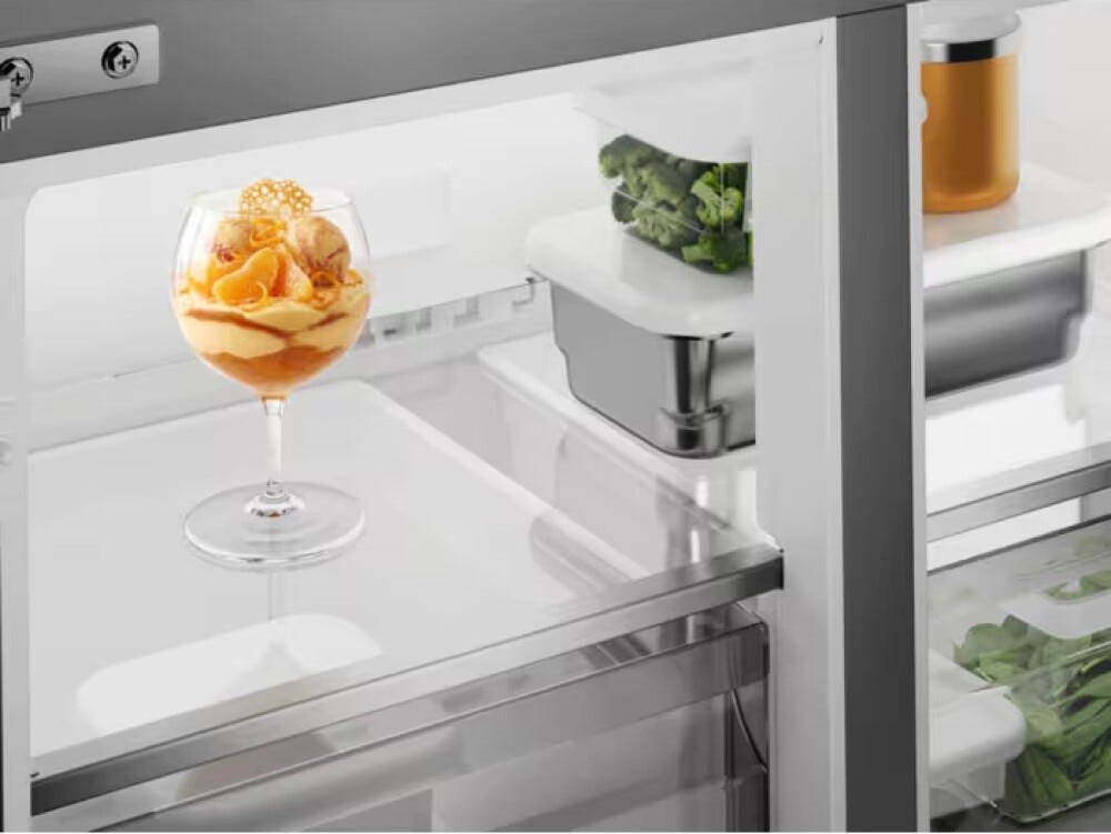 Electrolux LLT8HE49U0 serie 800 Frigorifero con congelatore 4 porte cm. 84, altezza 193, 485 litri, perfect fit slot in, fastfreeze, Total No Frost, pannello Cooling360, cassetto GreenZone, inox
