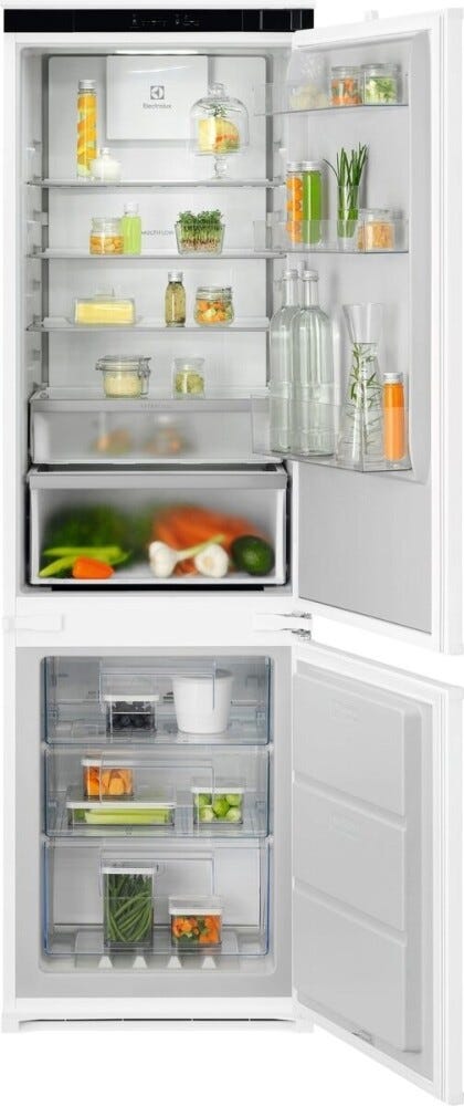 Electrolux KNA7CE18S1 serie 700 Frigorifero con congelatore da incasso cm. 54, altezza 178, 249 litri, Total No Frost, Cooling 360º, FastFreeze, cassetto Extra Chill, classe E