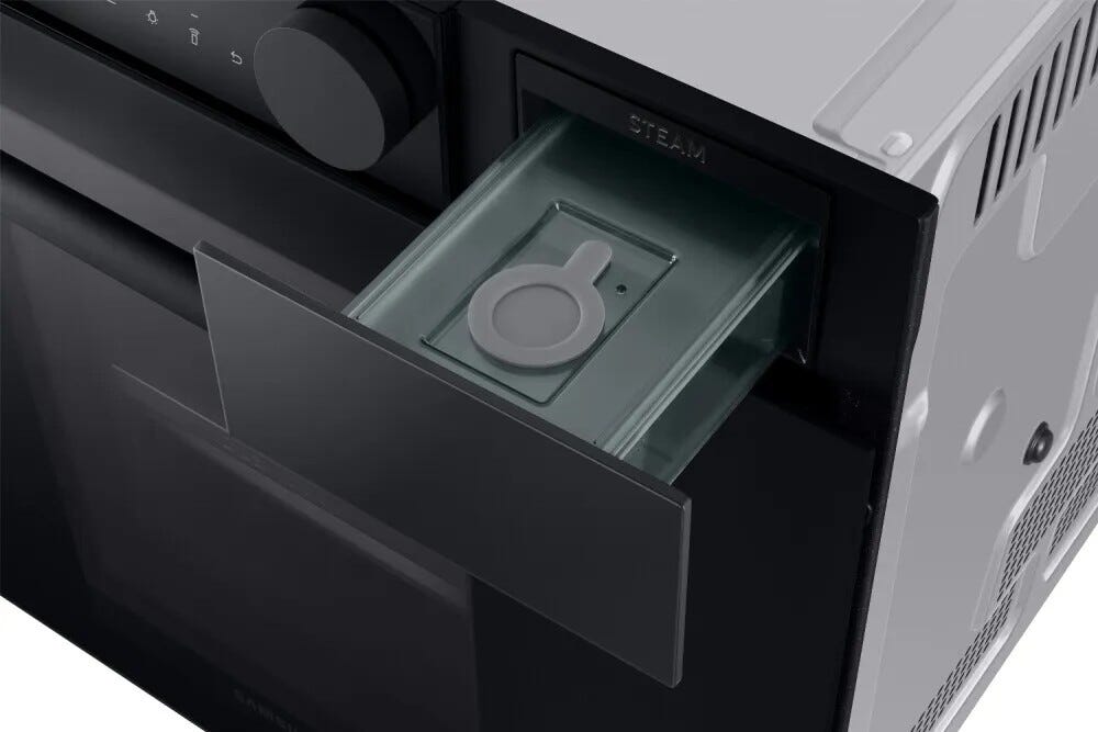 Samsung OUTLET NV75T8979RK Forno incasso a vapore, Dual Cook, 75 litri, Wi-Fi, pulizia pirolitica, classe A+, nero lucido - ARTICOLO EXPO PRIVO DI IMBALLO ORIGINALE