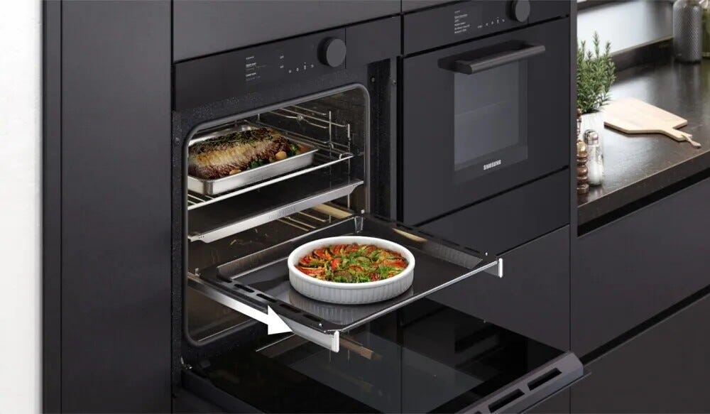 Samsung OUTLET NV75T8979RK Forno incasso a vapore, Dual Cook, 75 litri, Wi-Fi, pulizia pirolitica, classe A+, nero lucido - ARTICOLO EXPO PRIVO DI IMBALLO ORIGINALE