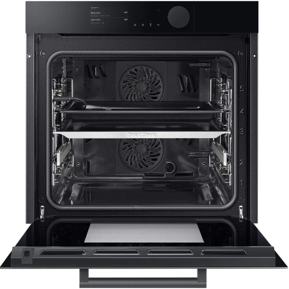 Samsung OUTLET NV75T8979RK Forno incasso a vapore, Dual Cook, 75 litri, Wi-Fi, pulizia pirolitica, classe A+, nero lucido - ARTICOLO EXPO PRIVO DI IMBALLO ORIGINALE