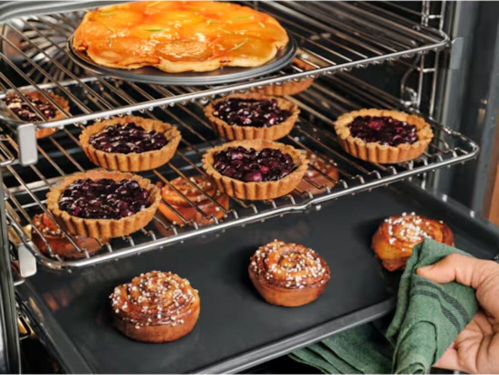 Electrolux KODFP46X serie 500 Forno elettrico multifunzione cm. 60, 72 litri, pulizia pirolitica, funzione vapore, programma pizza, manopole a scomparsa, classe A+, inox