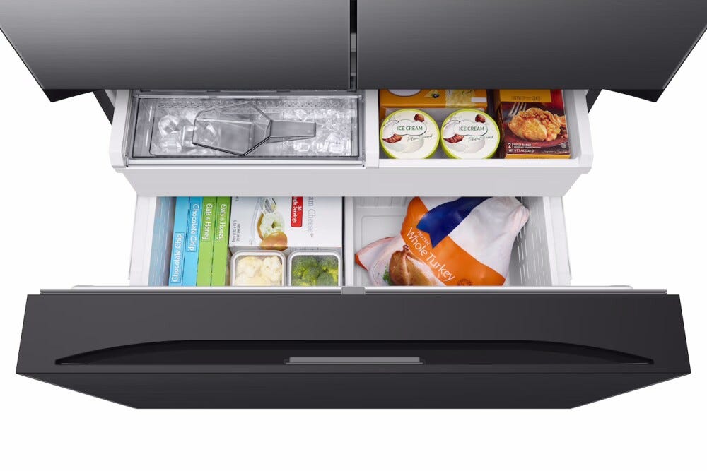 Samsung RF24BB620EB1EF Frigorifero con congelatore a libera installazione, French Door 3 porte, 674 L, SpaceMax™, Dual Ice Maker, Autofill Water Pitcher ,Nero