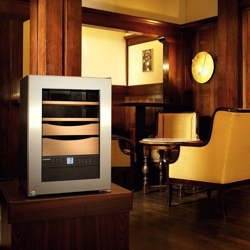 Liebherr ZKES 453 Humidor per sigari cm. 43 h 61 free-standing